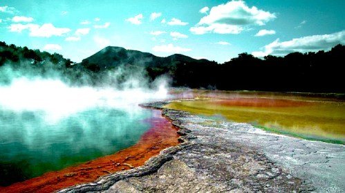 Champagne Pool, in Wai-O-tapu New Zealand